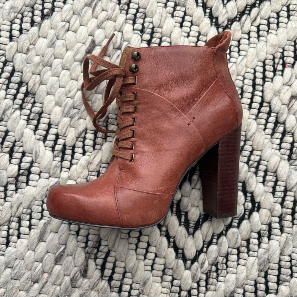 Nine West Leather Bootie